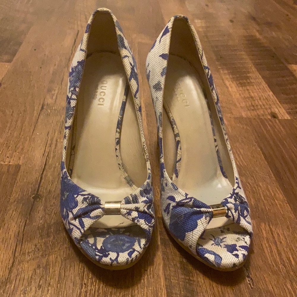 GUCCI WEDGES